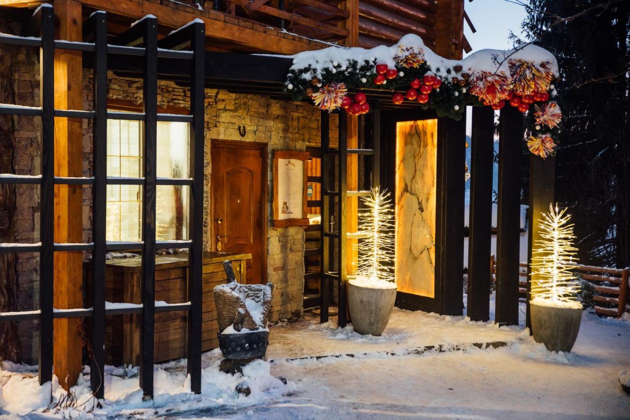 Stara Pravda Hotel Bukovel Luaran gambar