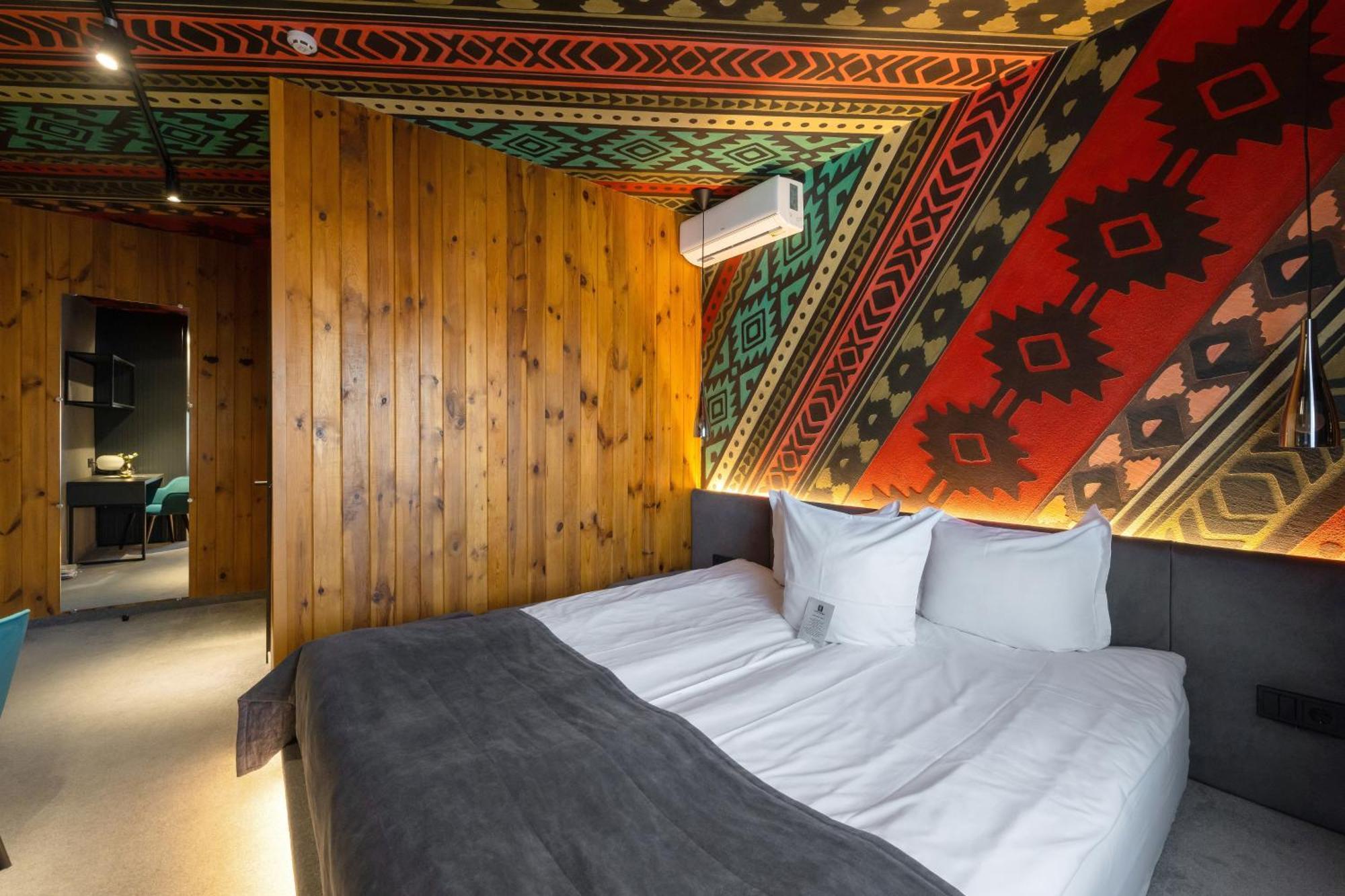 Stara Pravda Hotel Bukovel Luaran gambar