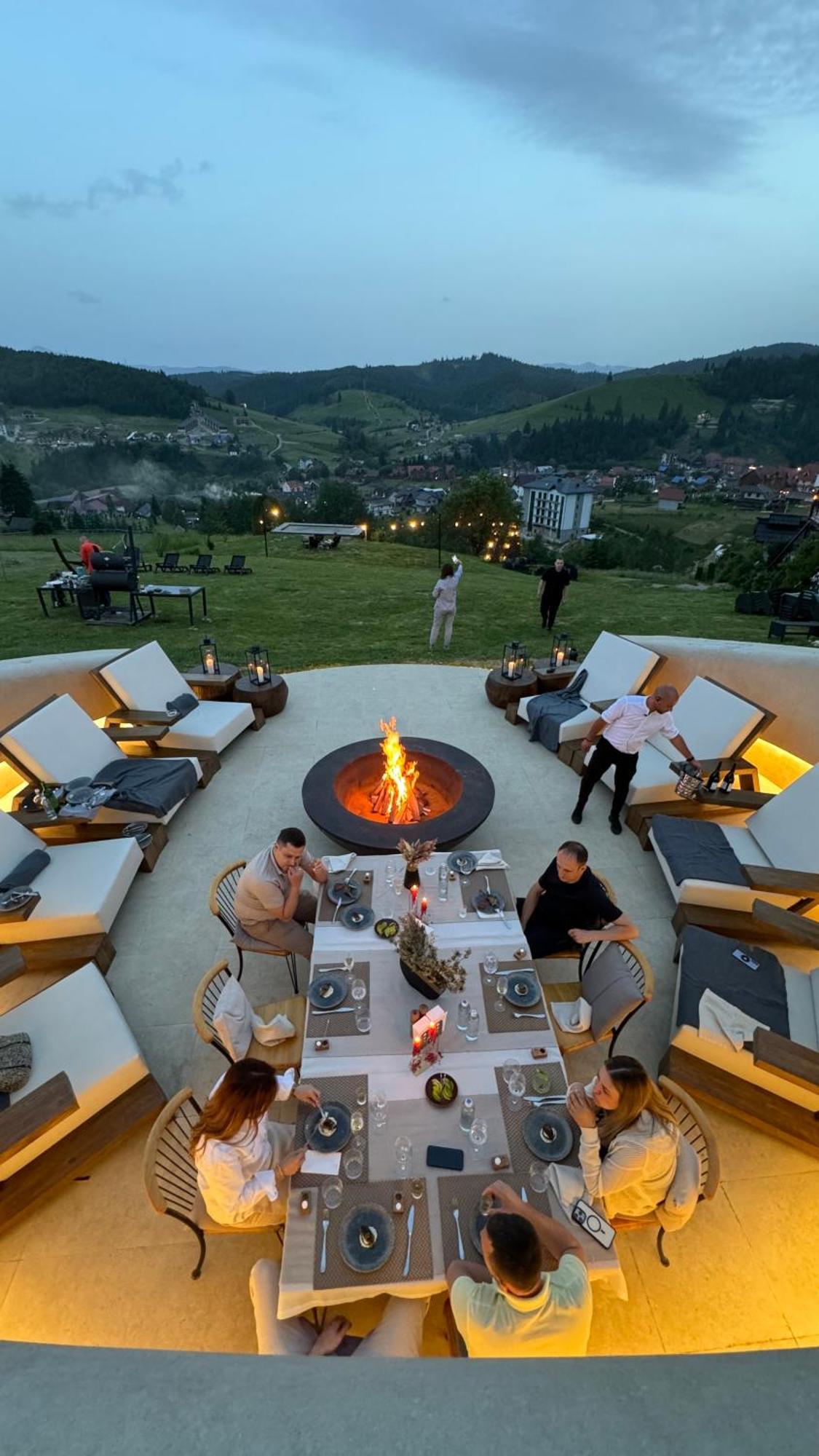Stara Pravda Hotel Bukovel Luaran gambar