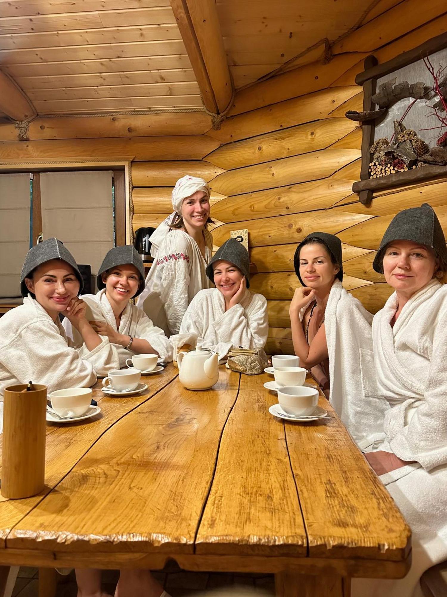 Stara Pravda Hotel Bukovel Luaran gambar